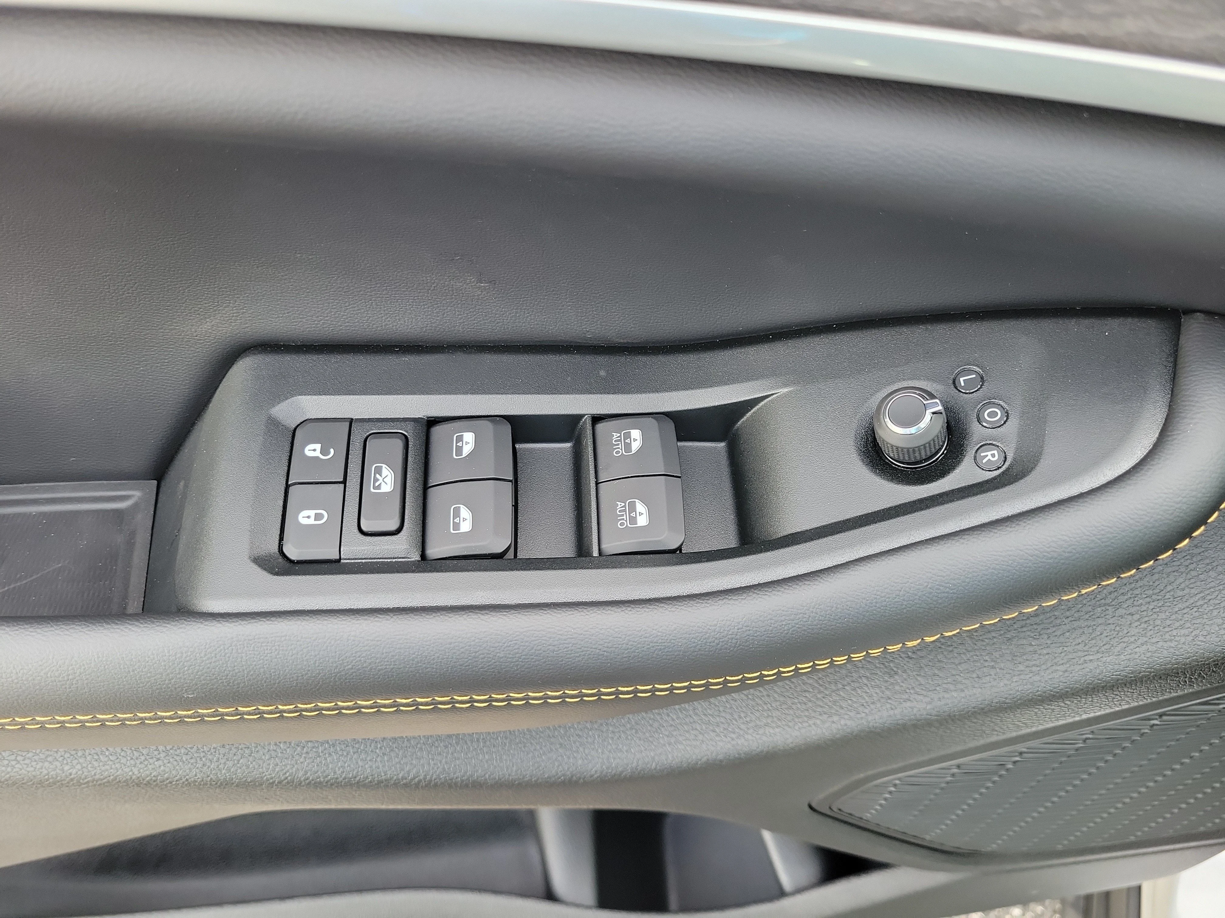 New 2026 Silver Zynith Jeep 85th Anniversary Edition image 19