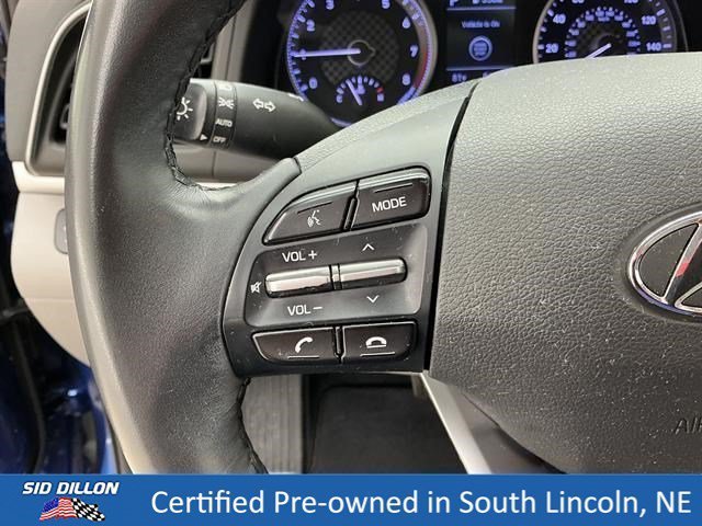 Used 2020 Lakeside Blue Hyundai Value Edition image 9
