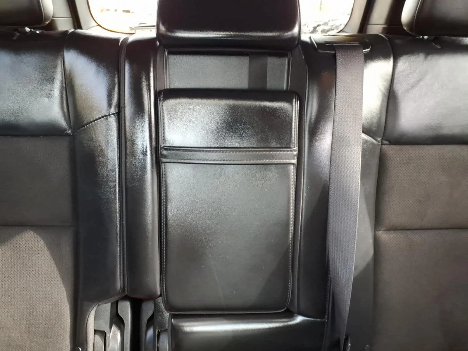 Certified Used 2021 Bright White Clearcoat Jeep Laredo X image 19