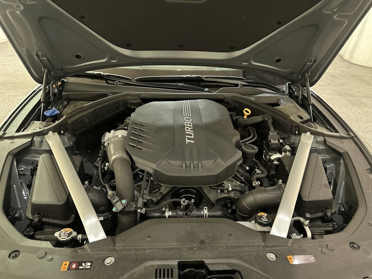 2025 GENESIS G70 Sport Advanced - Photo 11