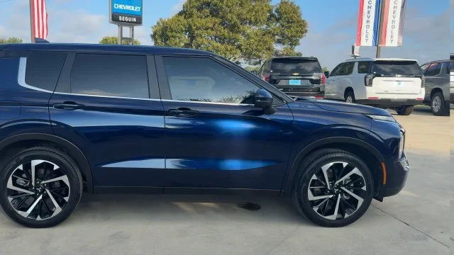 2024 Mitsubishi Outlander SE - Photo 9