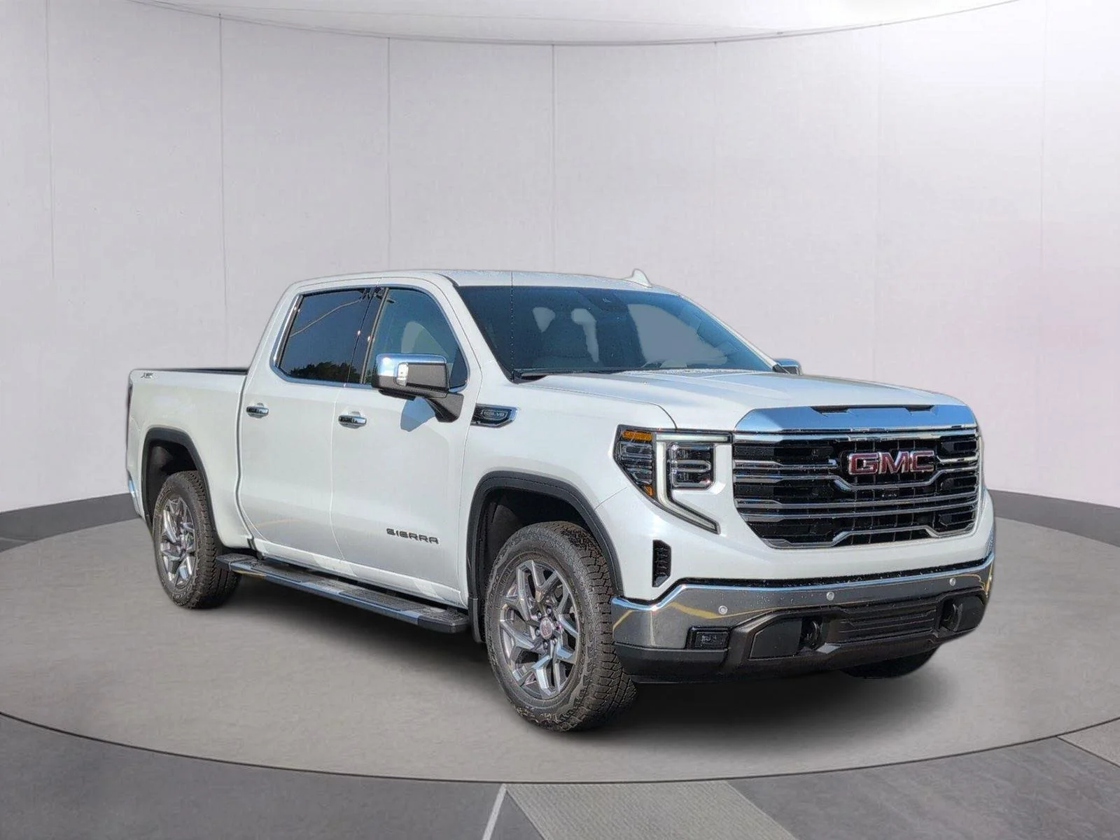 New 2026 Glacier White Tricoat GMC SLT image 8