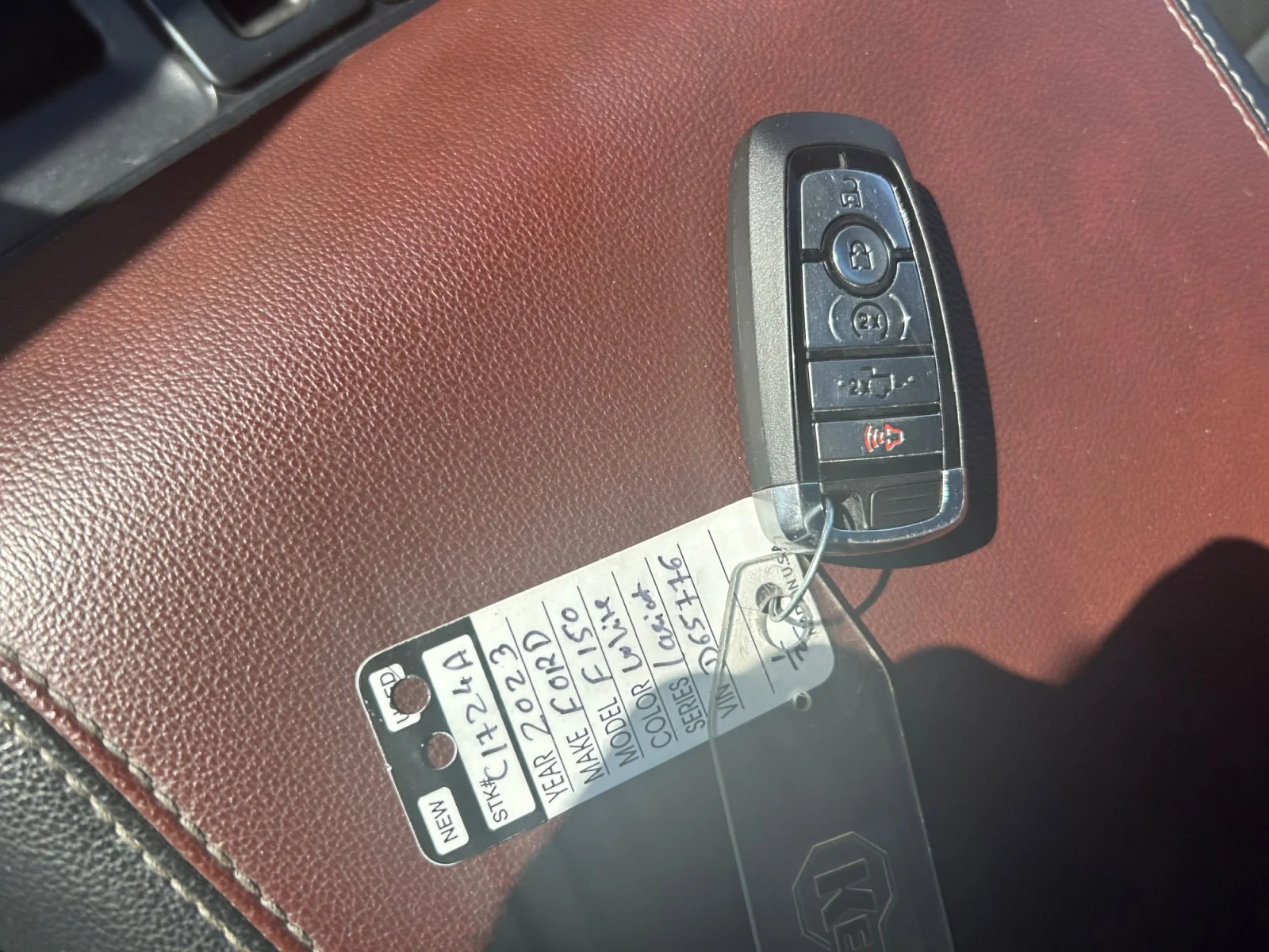 Used 2023 WHITE Ford LARIAT SuperCrew image 26