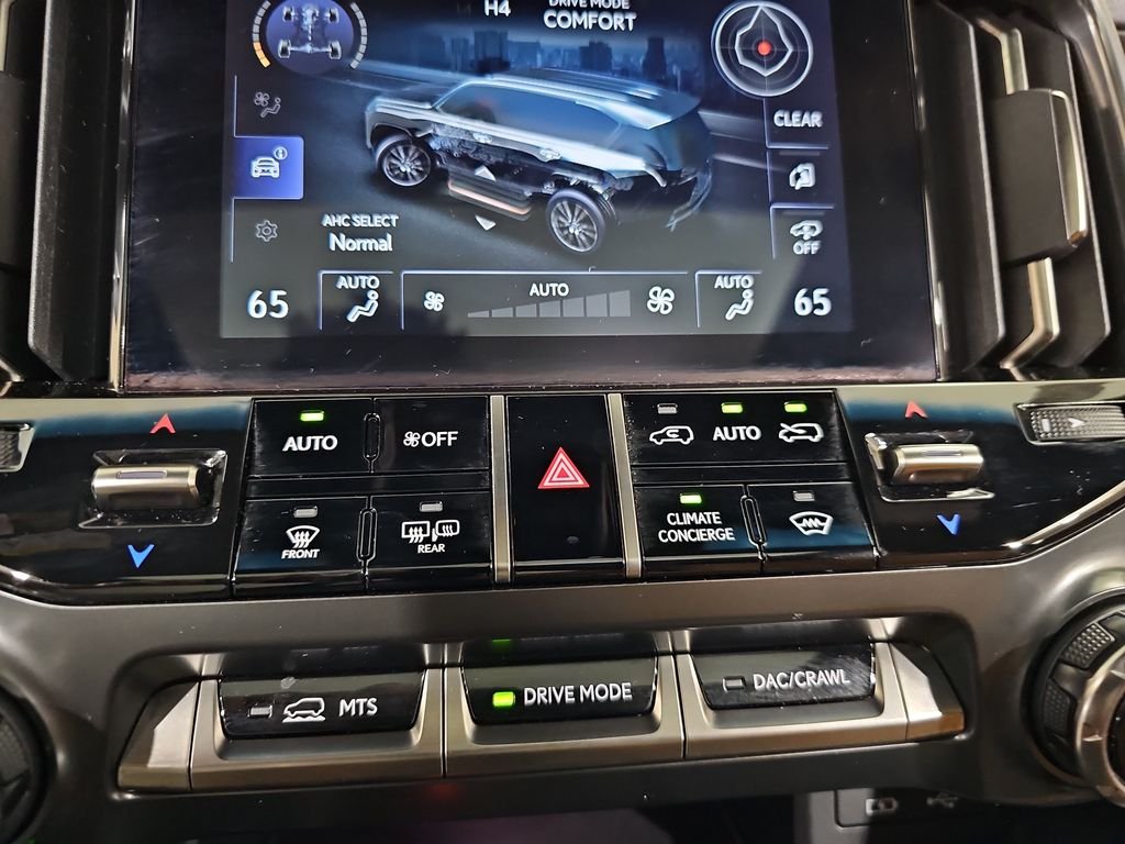 Certified Used 2024 MANGANESE LUSTER Lexus 600 Luxury image 24