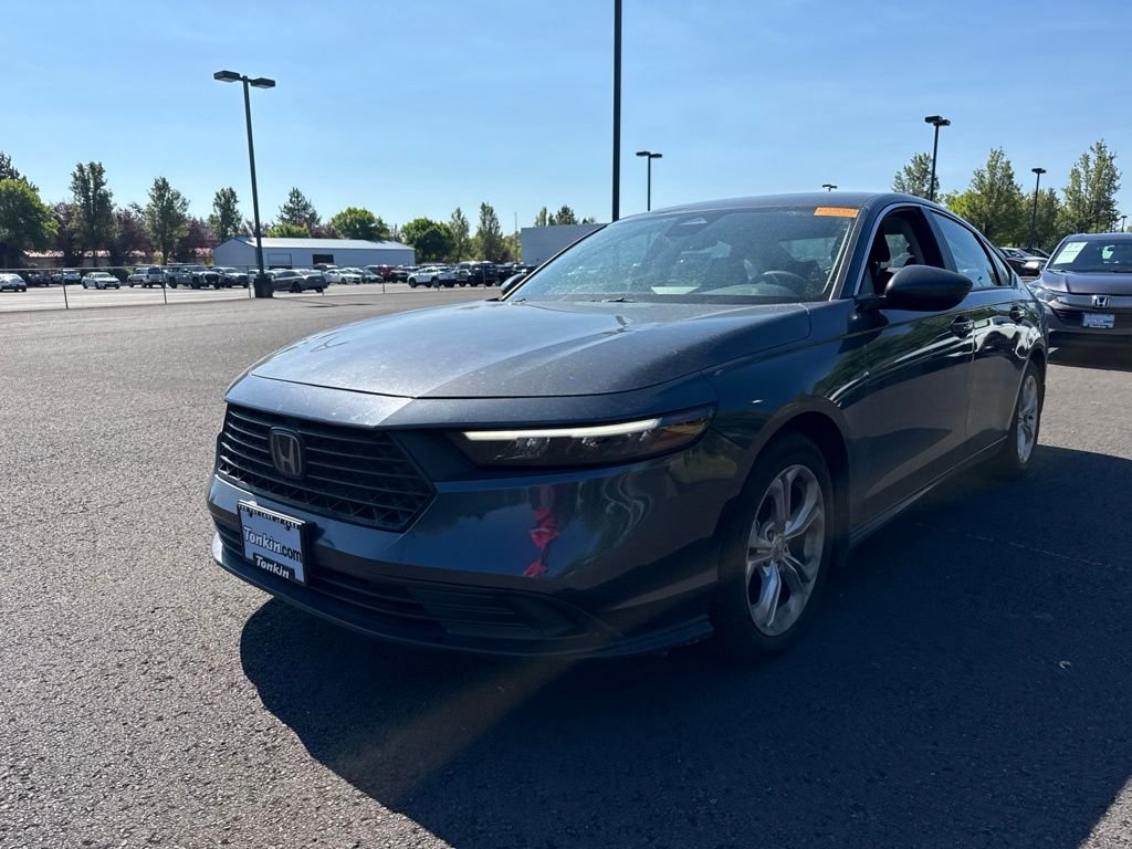 Used 2023 Canyon River Blue Metallic Honda LX image 3