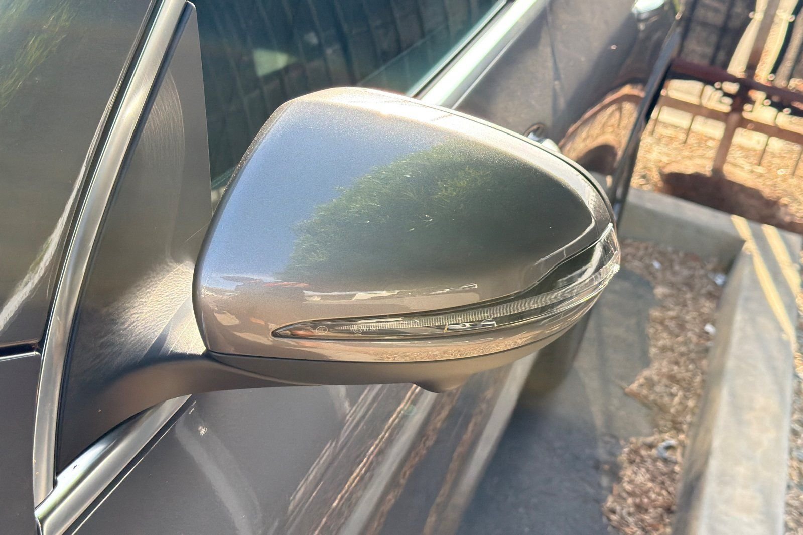 Certified Used 2025  Mercedes-Benz GLA 250 image 16