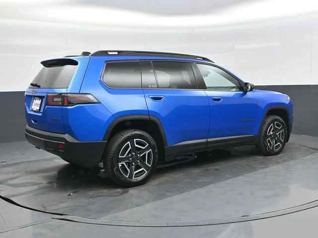 New 2026 Hydro Blue Pearl-Coat Exterior Paint Jeep Limited image 22