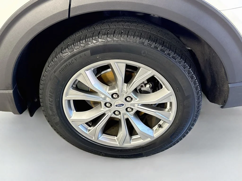 Used 2021 Star White Ford XLT image 33