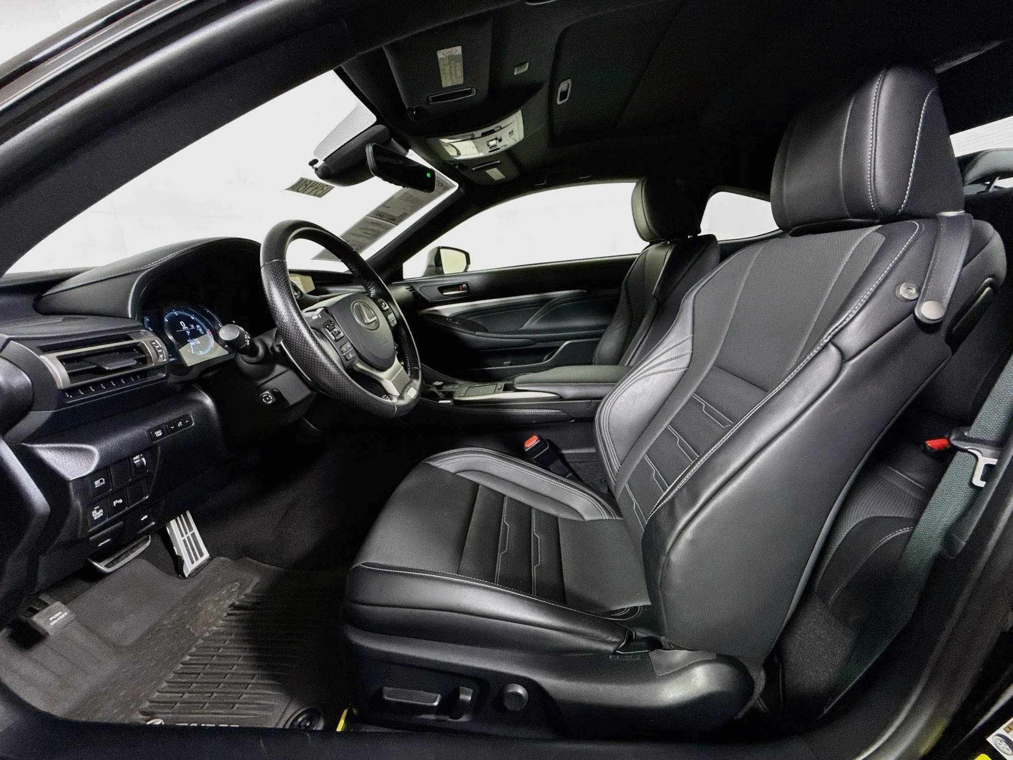 Used 2020  Lexus F Sport image 20