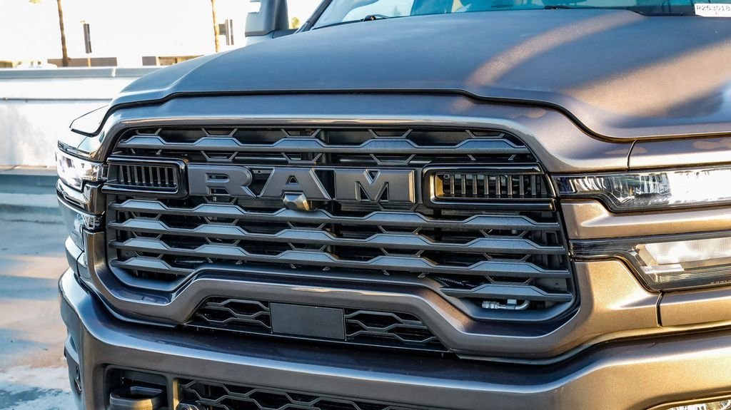 New 2026 Crystal Metallic Ram Big Horn image 6