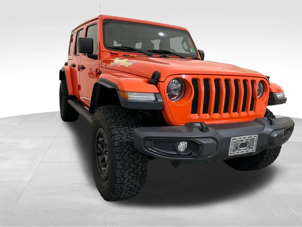 Used 2023 Orange Jeep Jeep Beach image 8