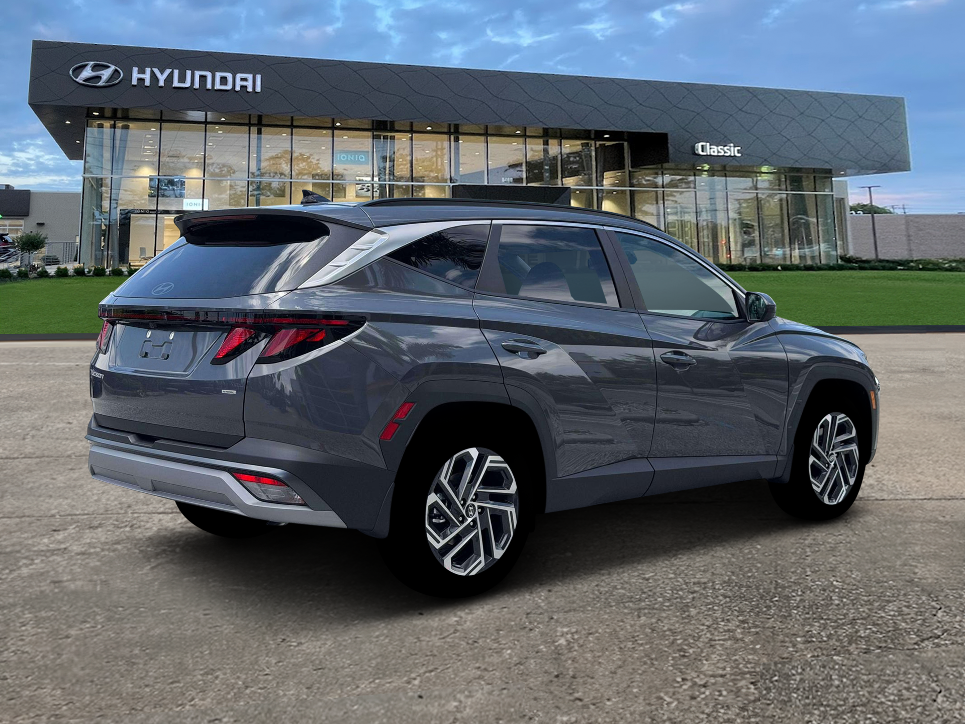 New 2026 Ecotronic Gray Metallic Hyundai SEL Plus image 5