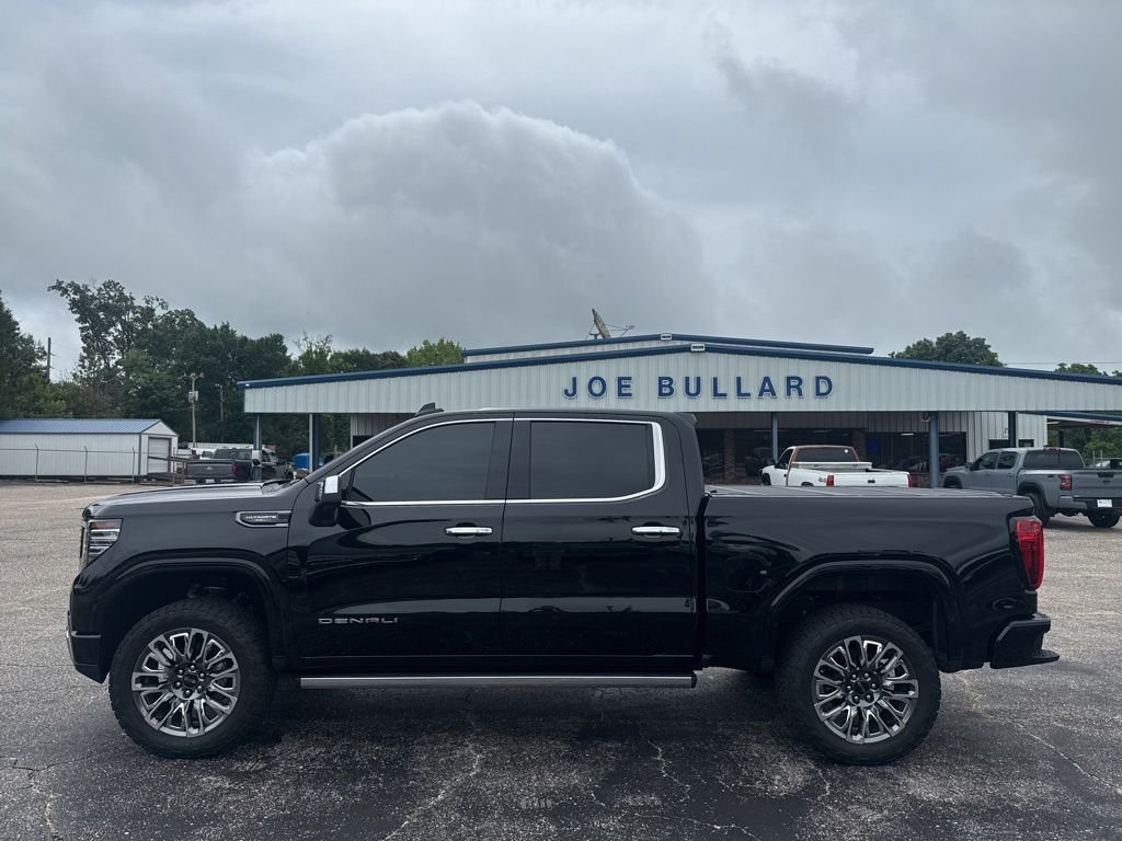 Used 2025 Black GMC Denali Ultimate image 26