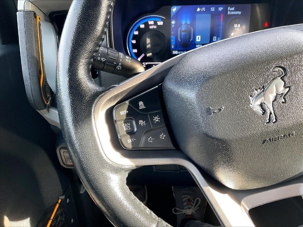 Used 2023 Gray Ford Badlands image 23