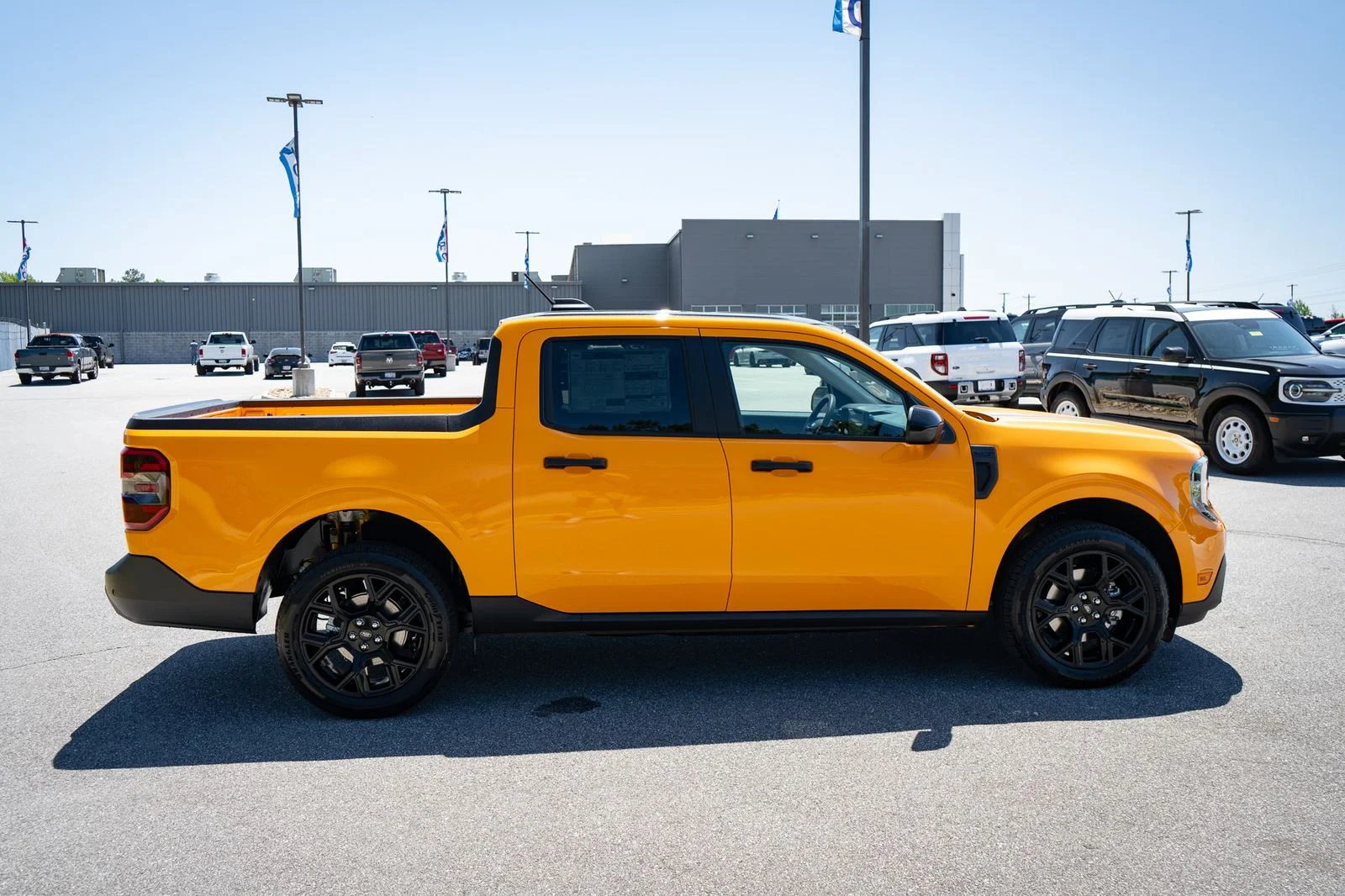 New 2026 Orange Fury Metallic Tri-Coat Ford XLT image 11