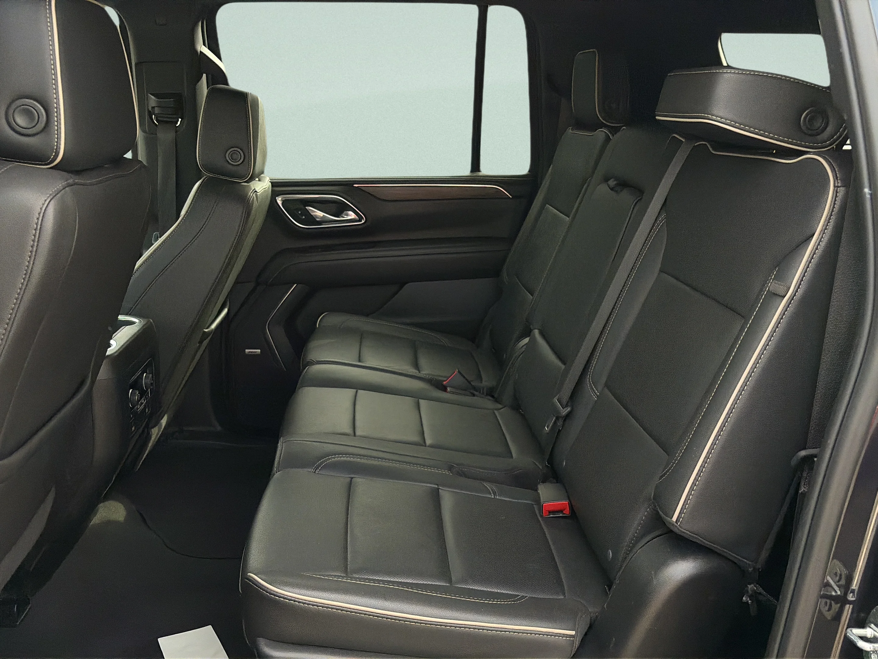 Used 2024 Dark Ash Metallic Chevrolet Premier image 10