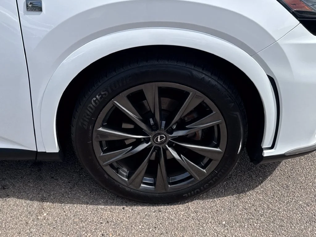 Used 2025 White Lexus 350h F SPORT Design image 40