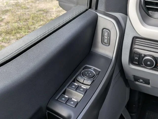 New 2026 Oxford White Ford F-250® XL image 50