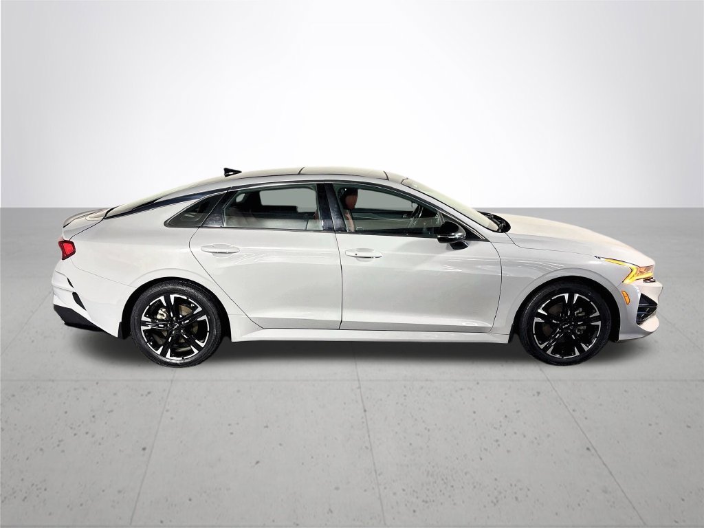 Used 2022 Gray Kia GT-Line image 5