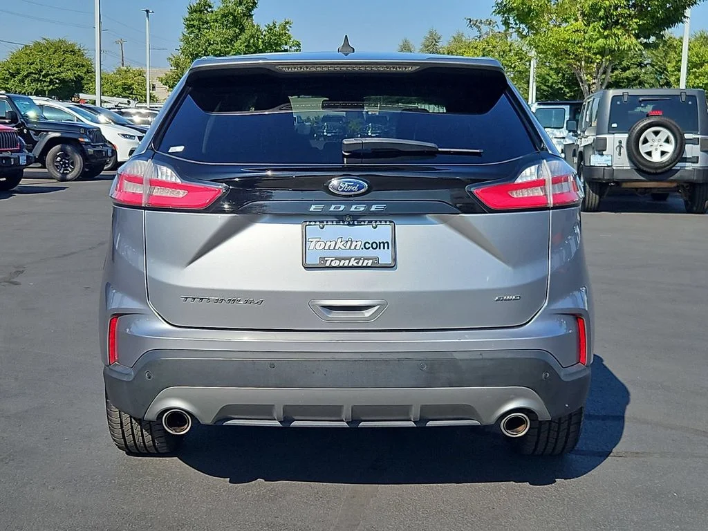 Used 2022 Silver Metallic Ford Titanium image 5