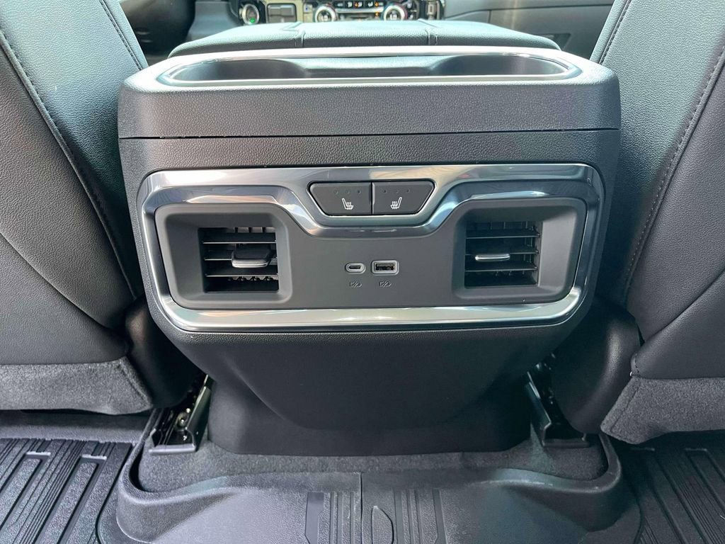 2026 GMC Sierra 1500 SLT - Photo 15