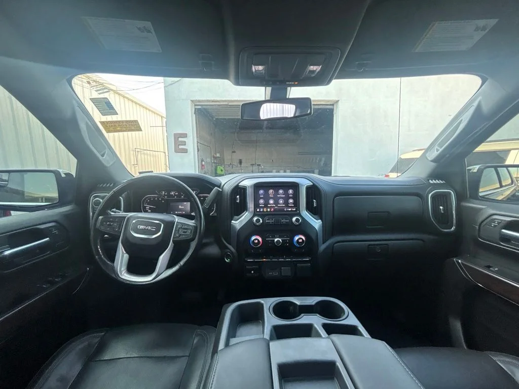 Used 2020 Black GMC SLT image 19