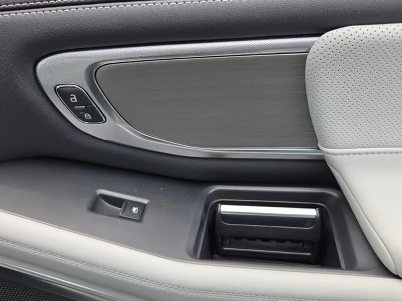 New 2027 Dark Matter Gray Metallic Ford MAX Platinum image 15