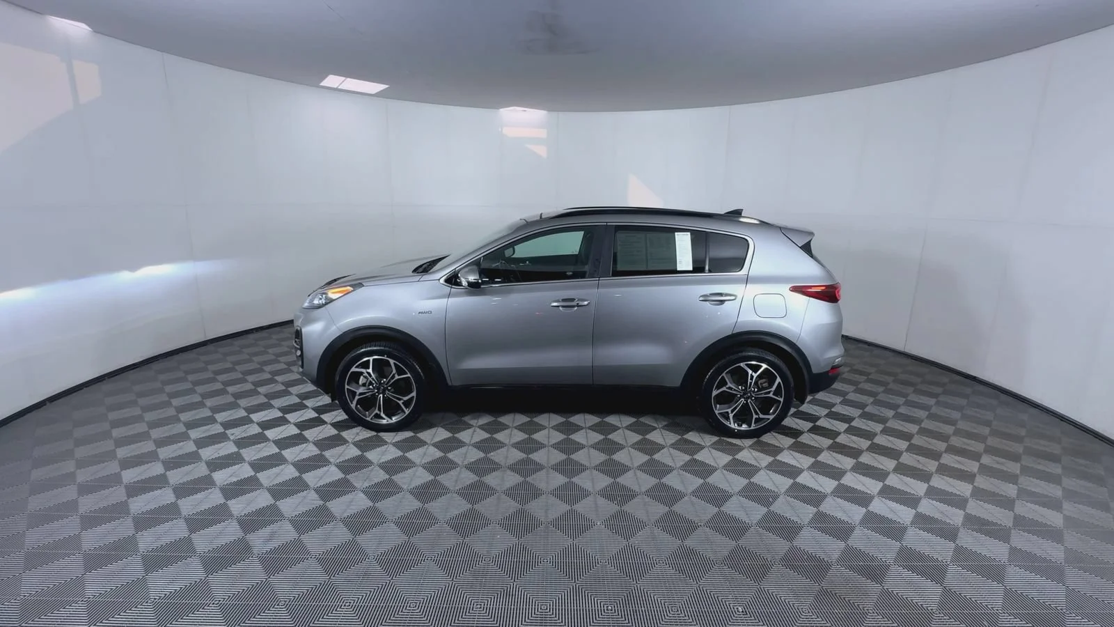 Used 2020 Steel Gray Kia SX Turbo image 5