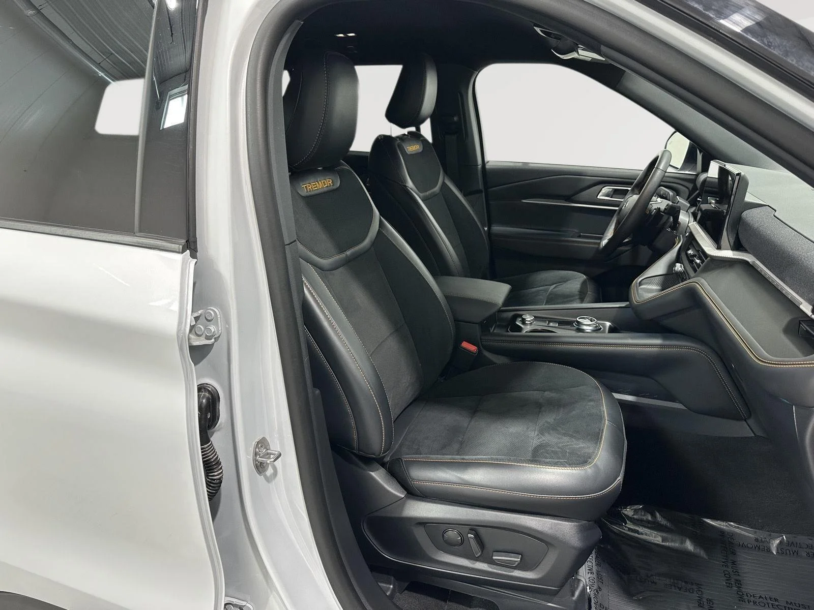 Used 2026 Space White Metallic Ford Tremor image 23