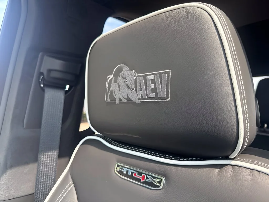 New 2026 Onyx Black GMC AT4X image 30