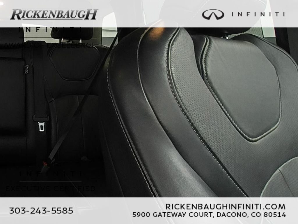 Certified Used 2023 White INFINITI LUXE image 25