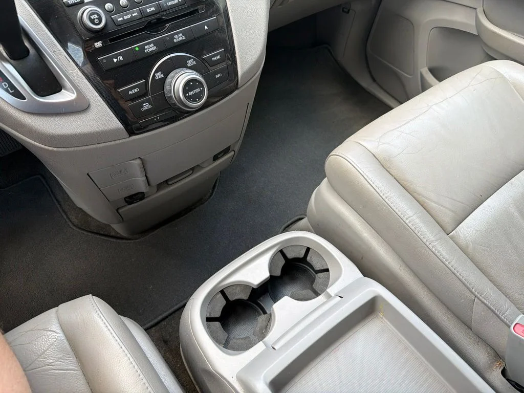 Used 2013 Silver Honda Touring image 22