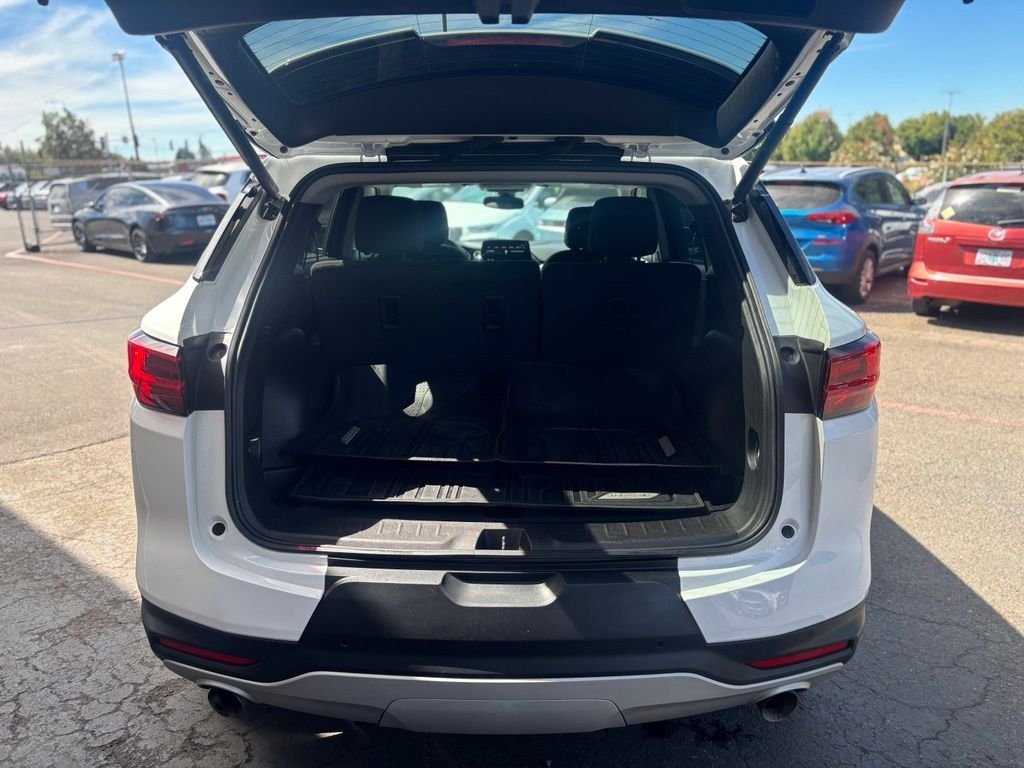 Used 2024 White Chevrolet LT image 19