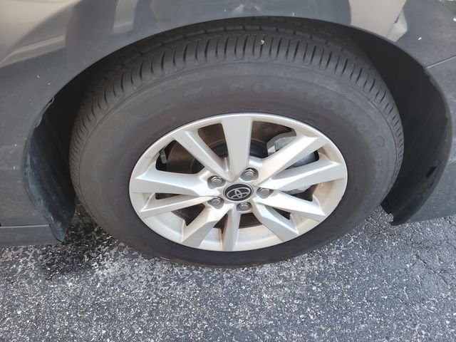 Used 2026  Toyota LE image 7