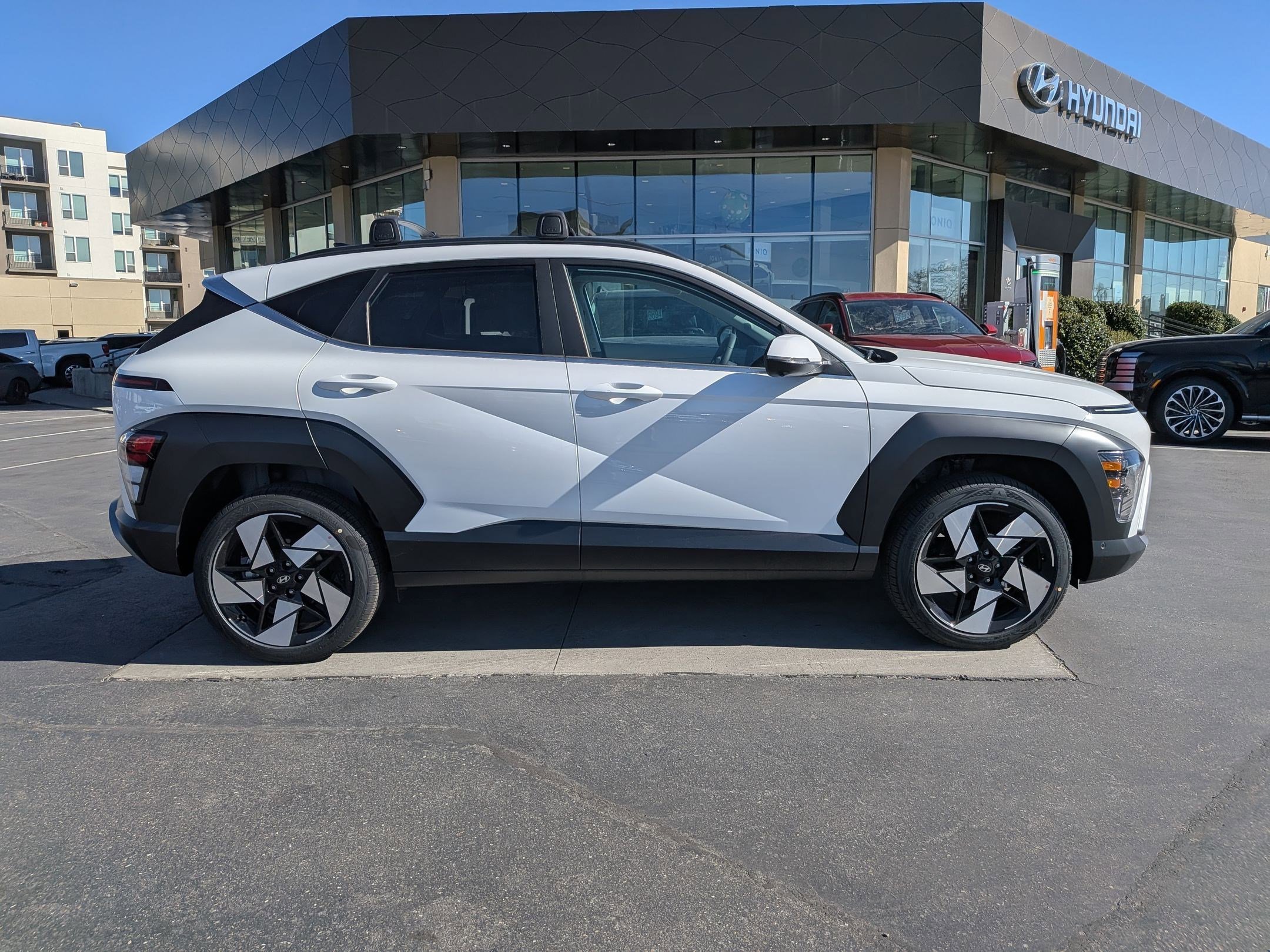 New 2026 Atlas White Hyundai Limited image 2