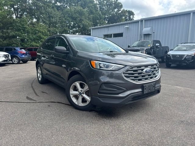 Used 2019 Magnetic Ford SE image 1