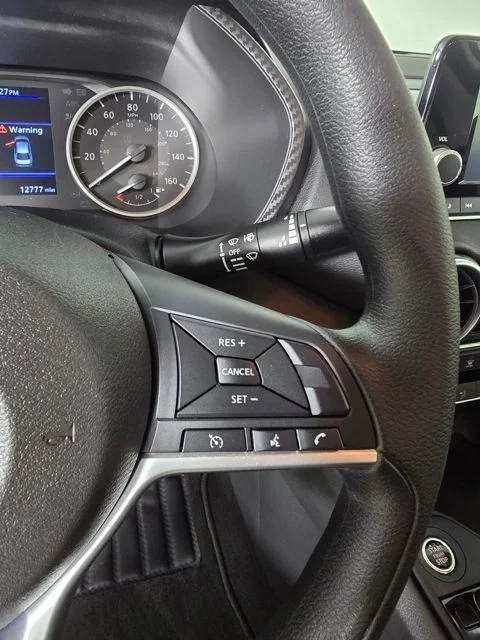 Used 2023 White Nissan S image 19