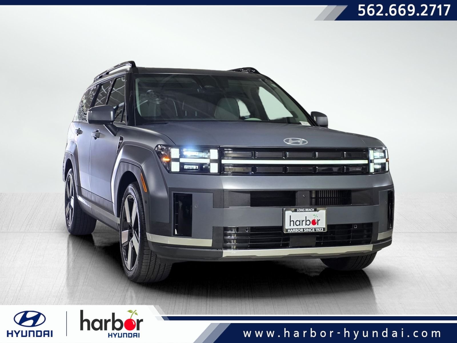 2025 Hyundai Santa Fe Limited Hybrid's photo