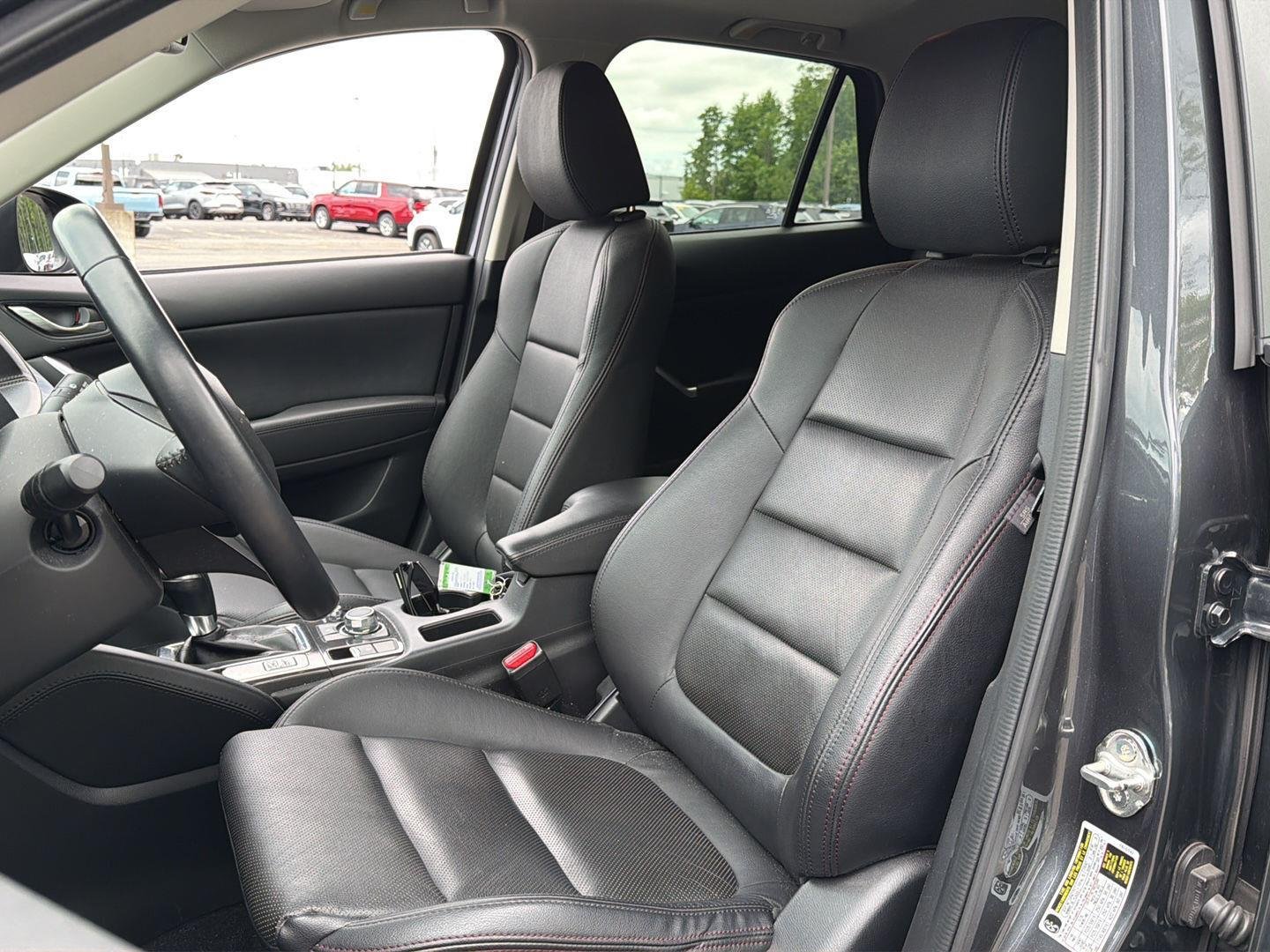 Used 2016 Meteor Gray Mica Mazda Grand Touring image 14