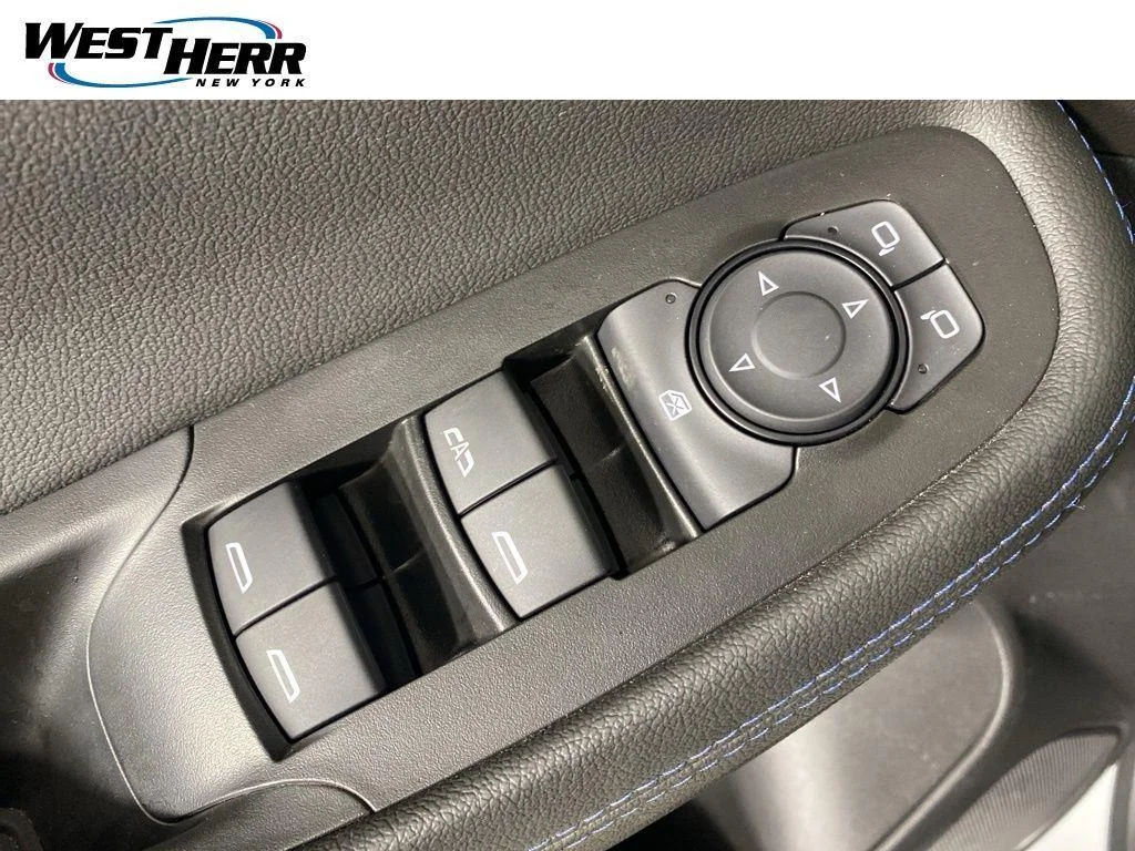 Used 2025 Summit White Buick Sport Touring FWD image 14