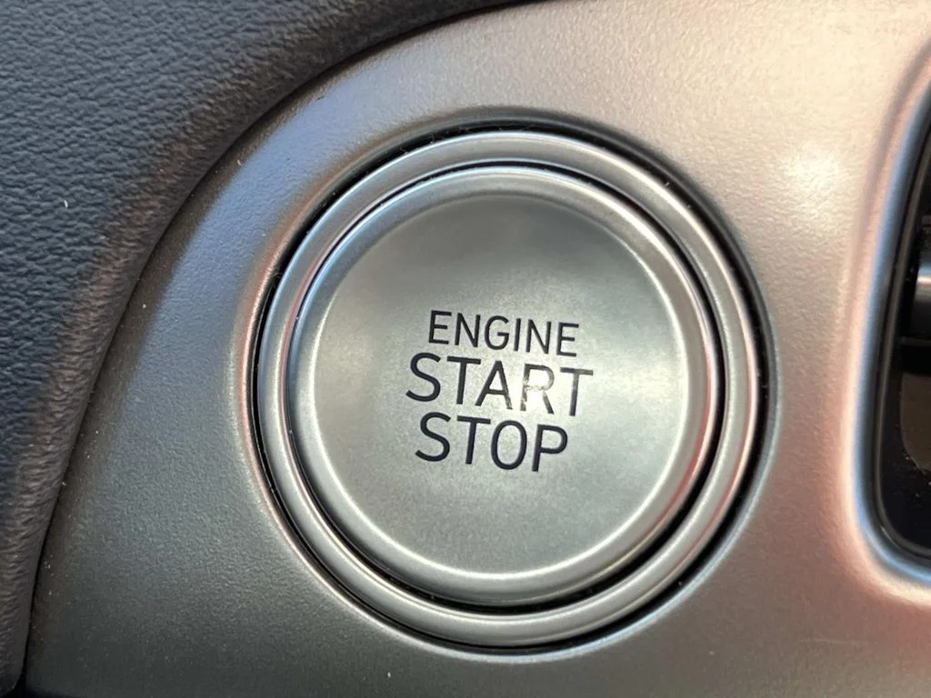 Used 2023 Blue Hyundai SEL image 25