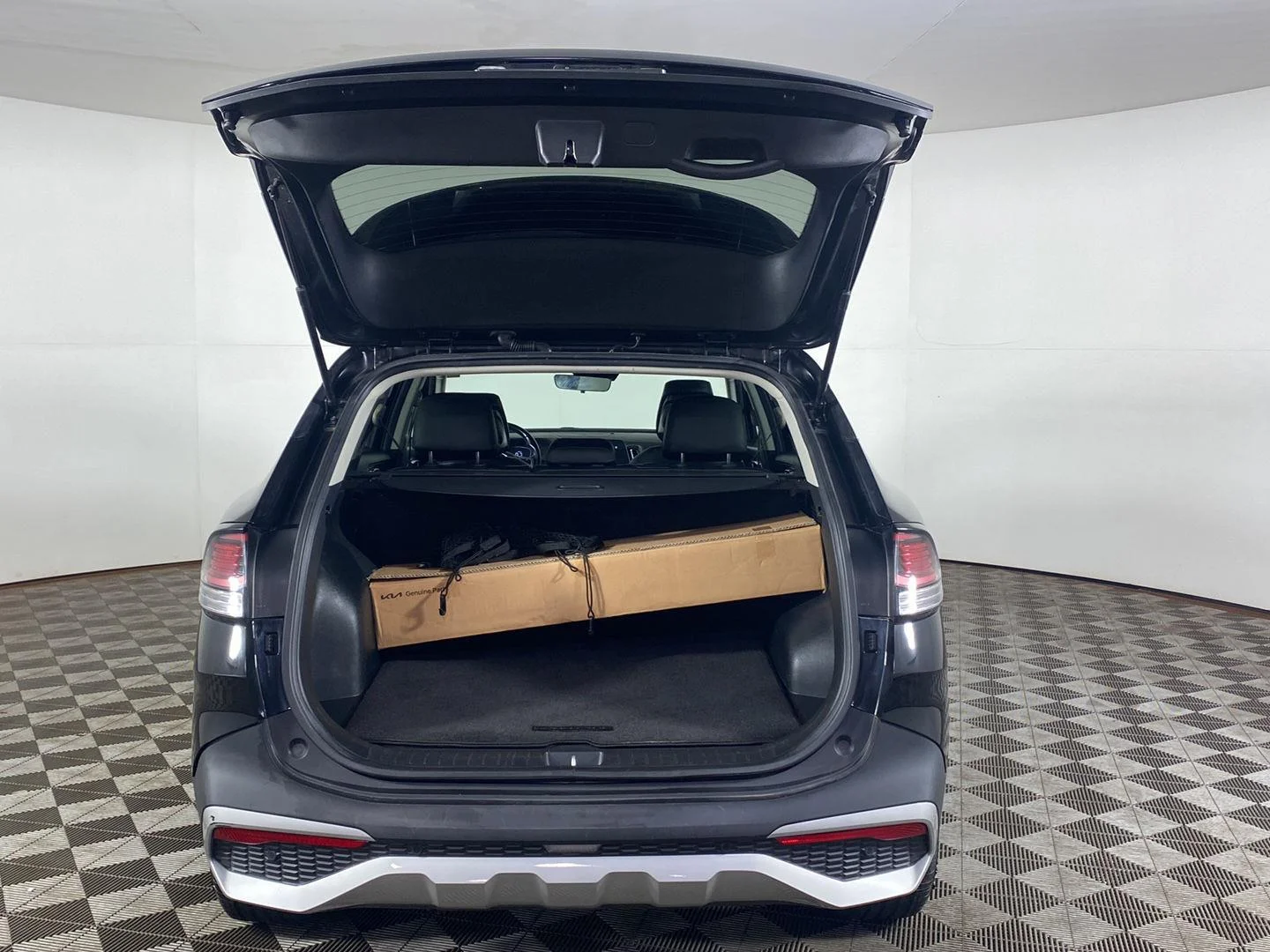 Used 2024 Ebony Black Kia EX image 7