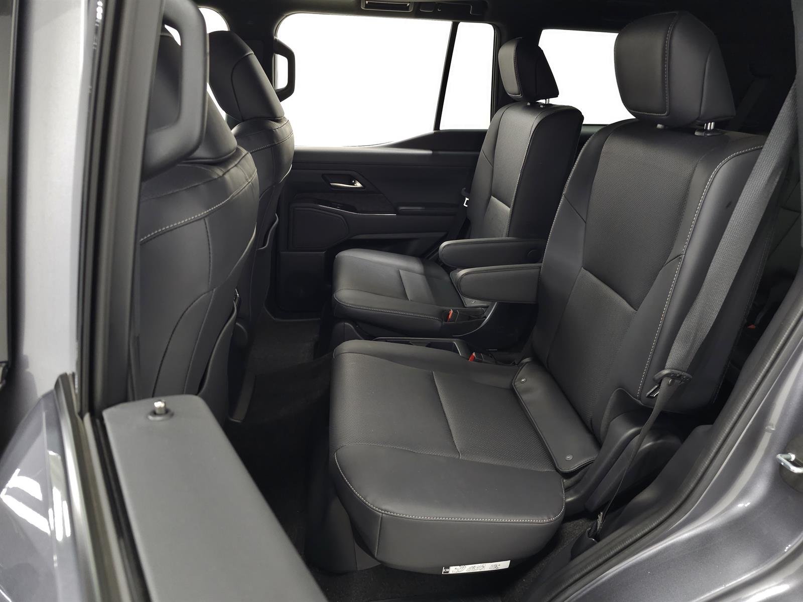 Certified Used 2024 Nebula Lexus PREMIUM+ image 37