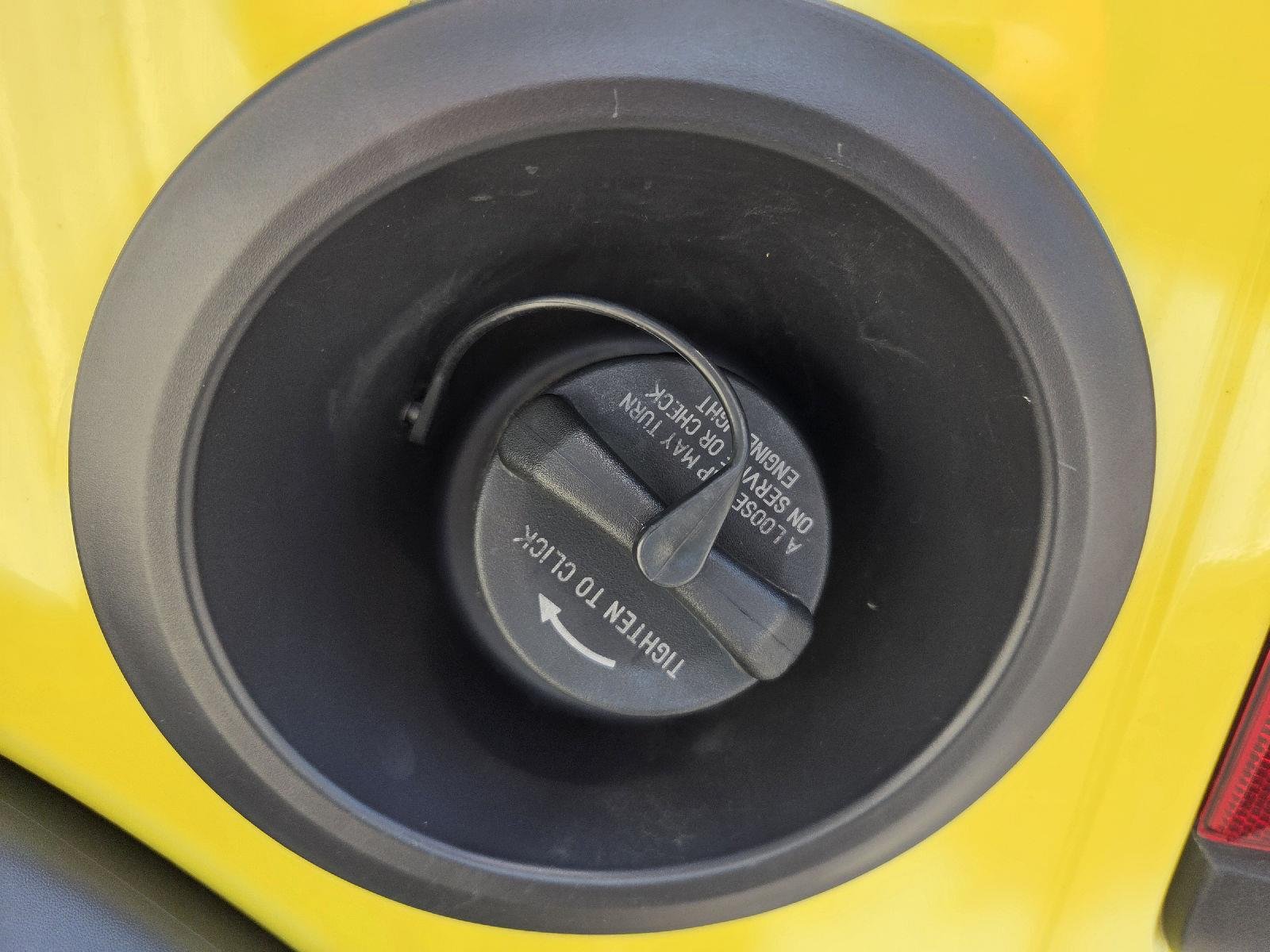 Used 2024 YELLOW JEEP SPOR image 41