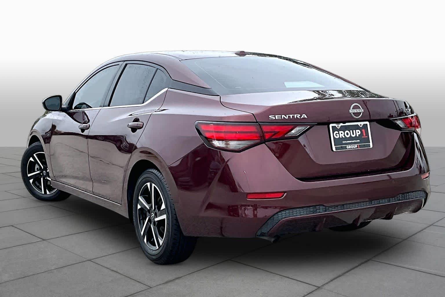 Used 2024 Rosewood Metallic Nissan SV image 12