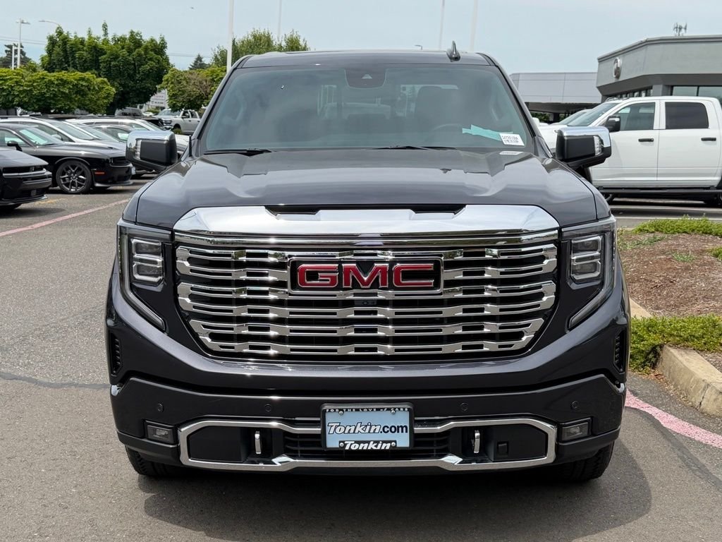 Used 2025 Silver GMC Denali image 3
