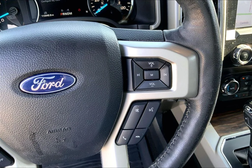 Used 2020 Silver Metallic Ford Lariat image 20