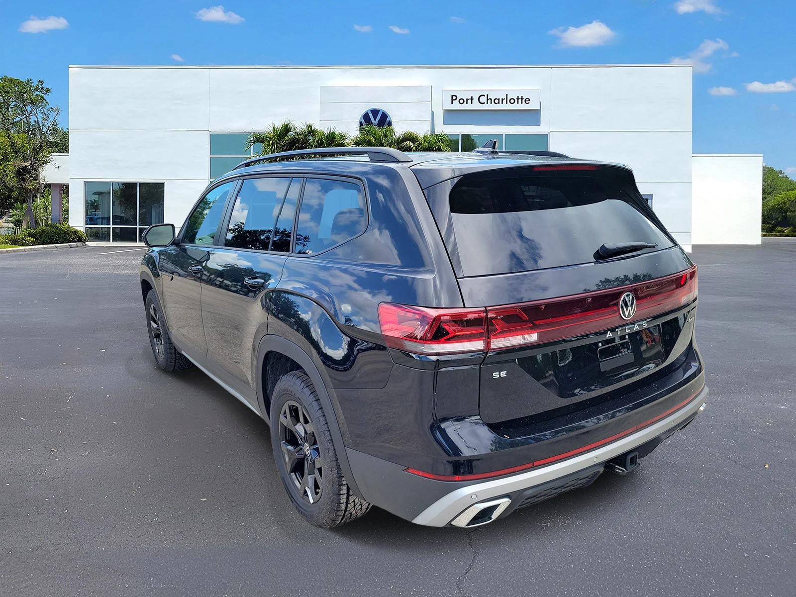 New 2026 Black Volkswagen Peak Edition image 32