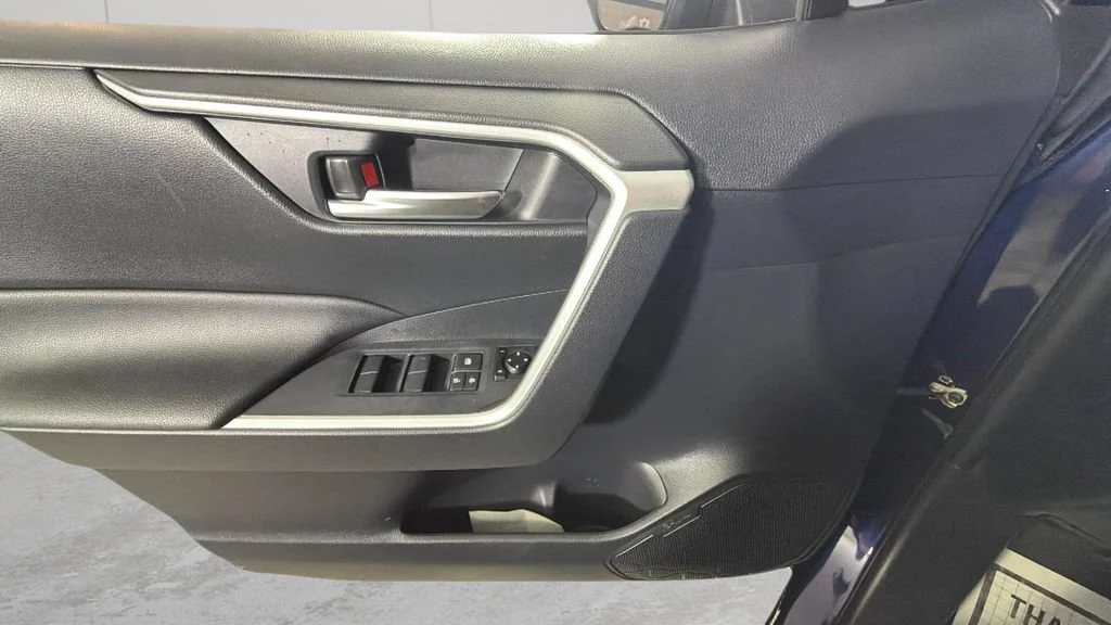 Used 2019 Blue Toyota XLE image 24