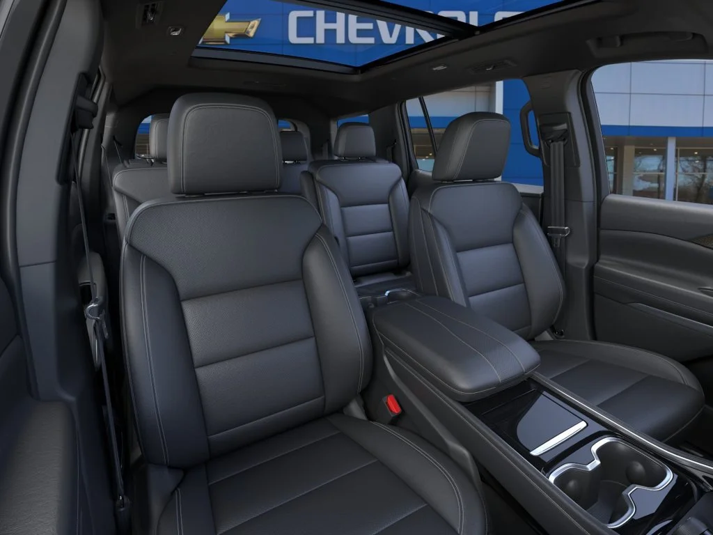 2027 Chevrolet Traverse High Country - Photo 16